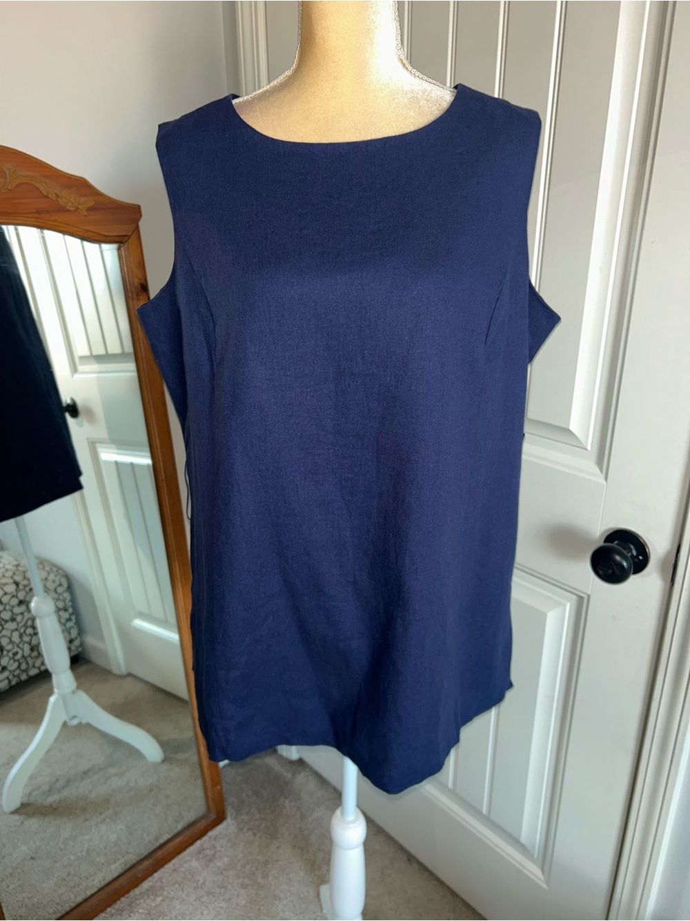 NWT Jessica London Navy Sleeveless Crewneck Women's Top Shell Sz 18W